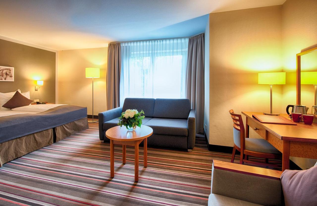 Leonardo Hotel Hamburg Airport Esterno foto