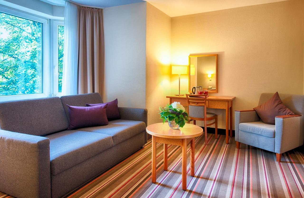 Leonardo Hotel Hamburg Airport Esterno foto