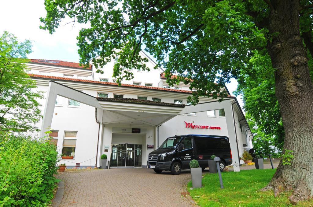 Leonardo Hotel Hamburg Airport Esterno foto